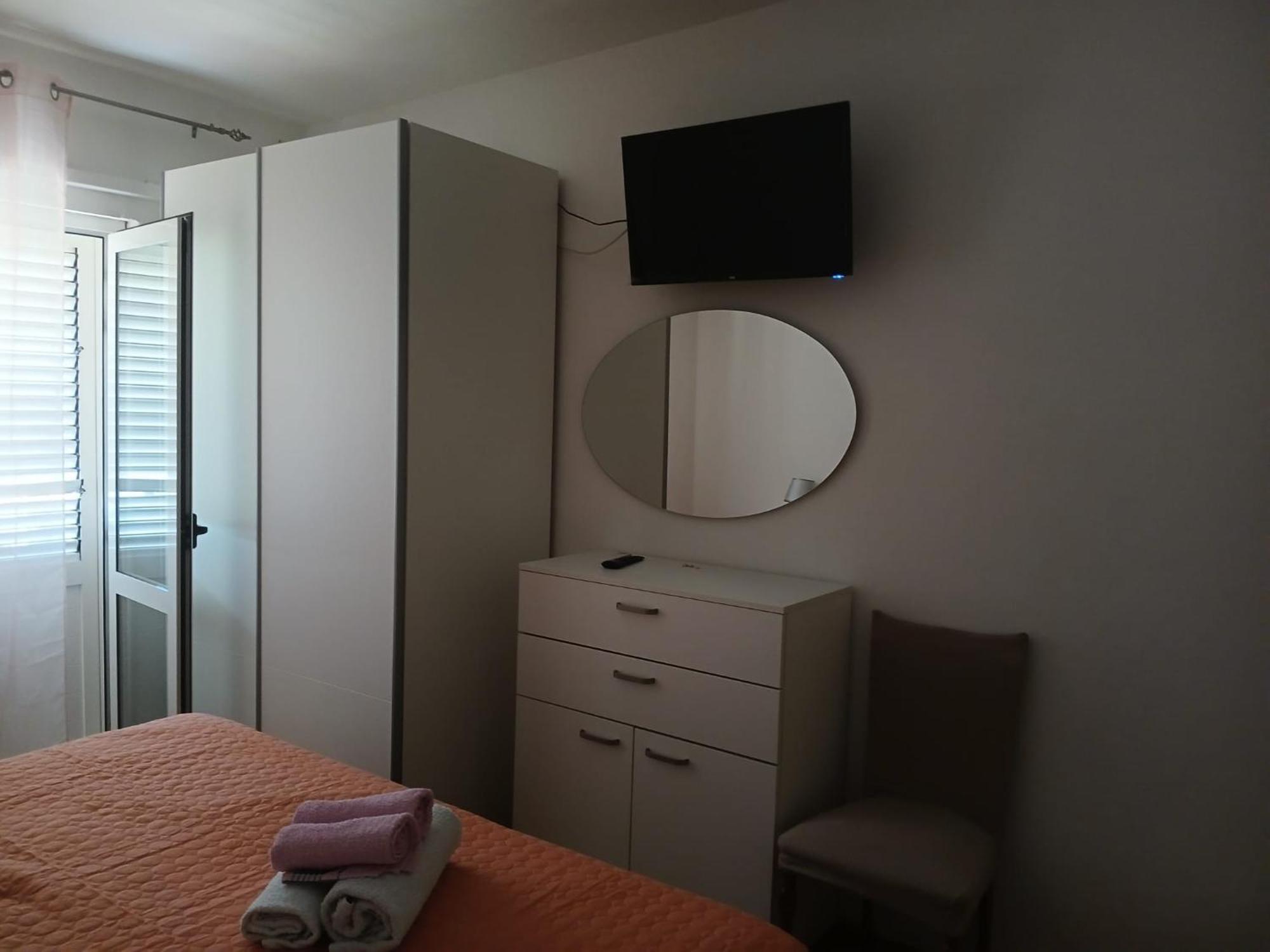 Apartments Piko2 Jelsa  Kültér fotó